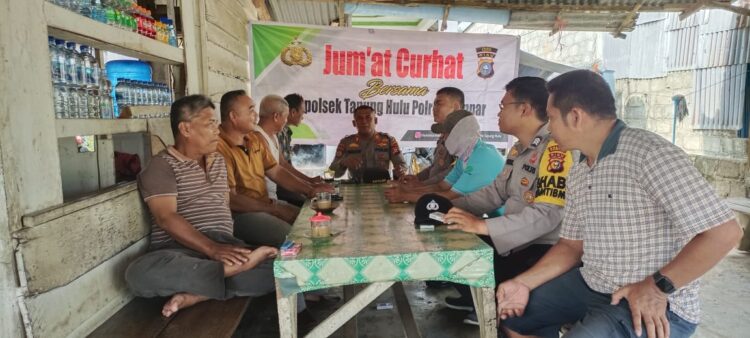Jum’at Curhat Tanggapi Keluhan Warga, Kapolsek Tapung Hulu Turunkan Tim Patroli