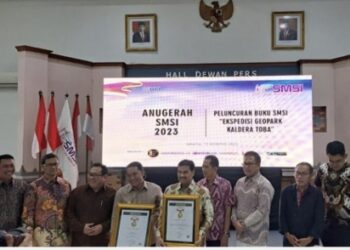 Serikat Media Siber Indonesia Mendapat Penghargaan Tertinggi Berupa PIN Emas dari Direktur Kemitraan Berita Google,ini penjelasanya