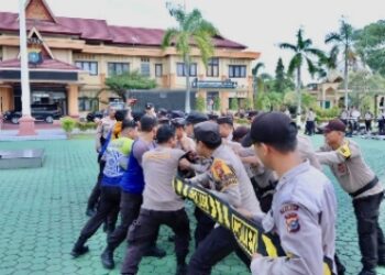 Tingkatkan Kemampuan Personil,Satsamapta Polres Siak Gelar Latihan Gabungan