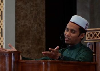 PENGAJIAN RUTIN KEJAKSAAN TINGGI RIAU OLEH USTAD SYEIKH MAULANA HUSEN AL MUQRI