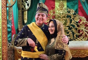 Lembaga Adat Melayu Riau Menganugerahkan Gelar Adat Kepada Tuan Irjen Muhammad Iqbal selaku Kapolda Riau