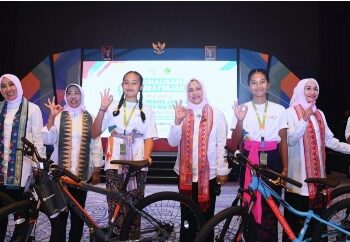 Ibu Iriana dan OASE KIM Hadiri Sosialisasi Moderat Sejak Dini