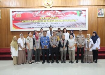 Kapolres Kuansing Terima Tim Surveyor Akreditasi Klinik Pratama Polres Kuansing