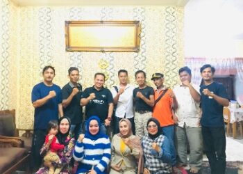 REC  Kerjasama Dengan Lazismu Beserta Mahasiwa UIN Turun Lapangan Persiapan Penggalangan Dana Untuk Palestina