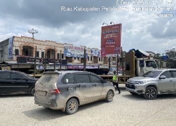 Satu Minggu Lampu Isyarat Lalu Lintas di Simpang Langgam Jalan Lintas Timur Padam ini himbauanya