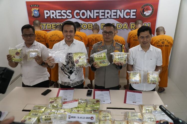 Ditresnarkoba Polda Riau Gagalkan Penyelundupan Narkoba Senilai Rp32 Miliar