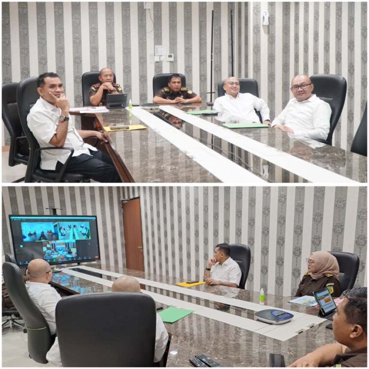 PENGAJUAN DUA PERKARA UNTUK KEJATI RIAU DILAKUKAN PENGHENTIAN PENUNTUTAN BERDASARKAN KEADILAN RESTORATIF JUSTICE DISETUJUI OLEH JAMPIDUM KEJAGUNG RI