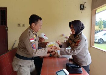 Si-Dokkes Polresta Pekanbaru OTR LK 2024 Cek Kesehatan, Berikan Vitamin dan Obat-obatan Terhadap Personel Pos Pam