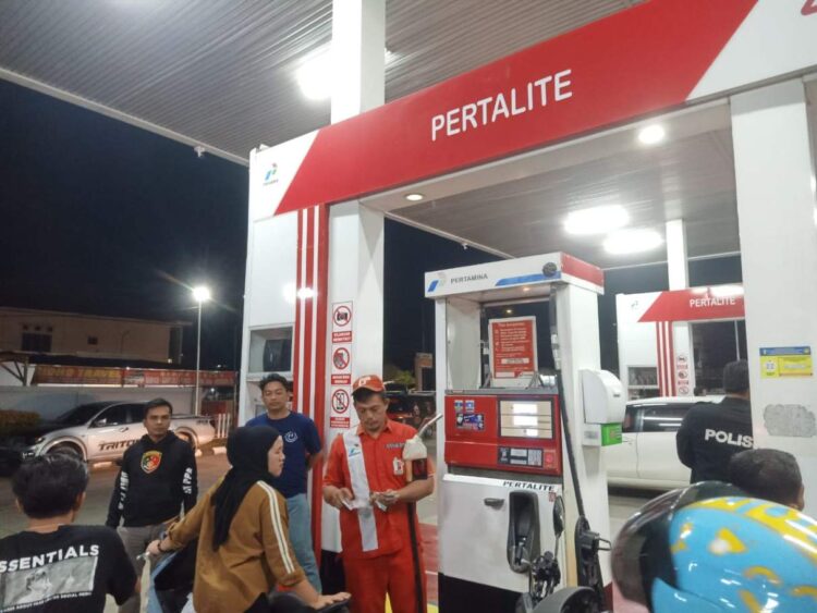 Sat Reskrim Polres Kuansing Lakukan Pengecekan Pendistribusian BBM di SPBU Sungai Jering