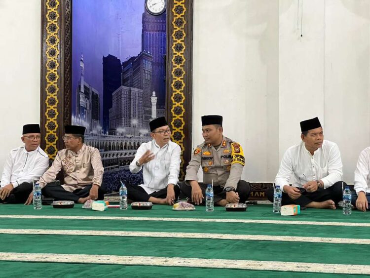 Kapolres Kuansing Hadiri Acara Pelepasan Kontingen MTQ Kabupaten Kuansing Menuju Kota Dumai