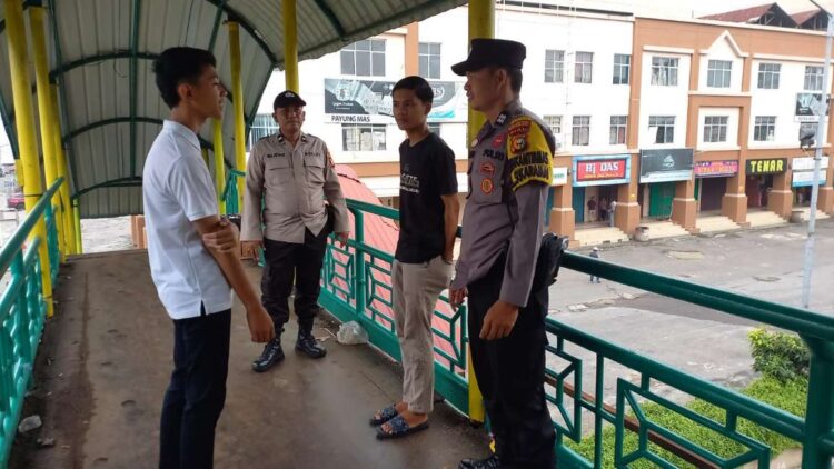 Kembali, Polsek Pekanbaru Kota Melaksanakan Kegiatan KRYD Antisipasi Tindak Kejahatan