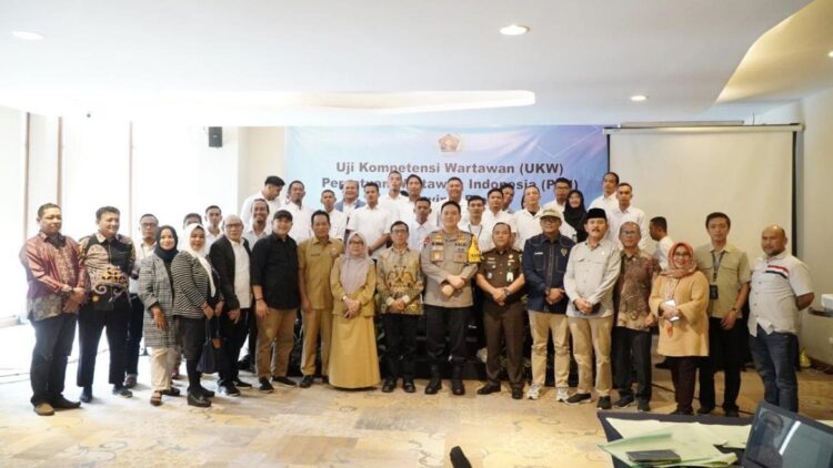 Kasi Penkum Bidang Intelijen Kejati Riau Hadiri Kegiatan Uji Kompetensi Wartawan Angkatan XXIII Persatuan Wartawan Indonesia Provinsi Riau