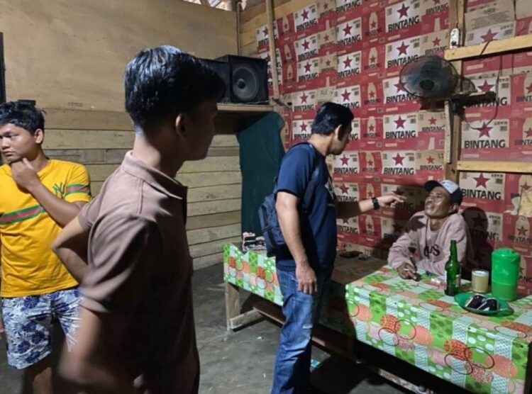 Sat Res Narkoba Polres Kuantan Singingi Berhasil Lakukan Razia di Cafe Remang-Remang