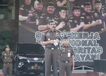 KEPALA KEJAKSAAN TINGGI RIAU PIMPIN UPACARA DALAM RANGKA HARI ULANG TAHUN PERSAJA KE-73