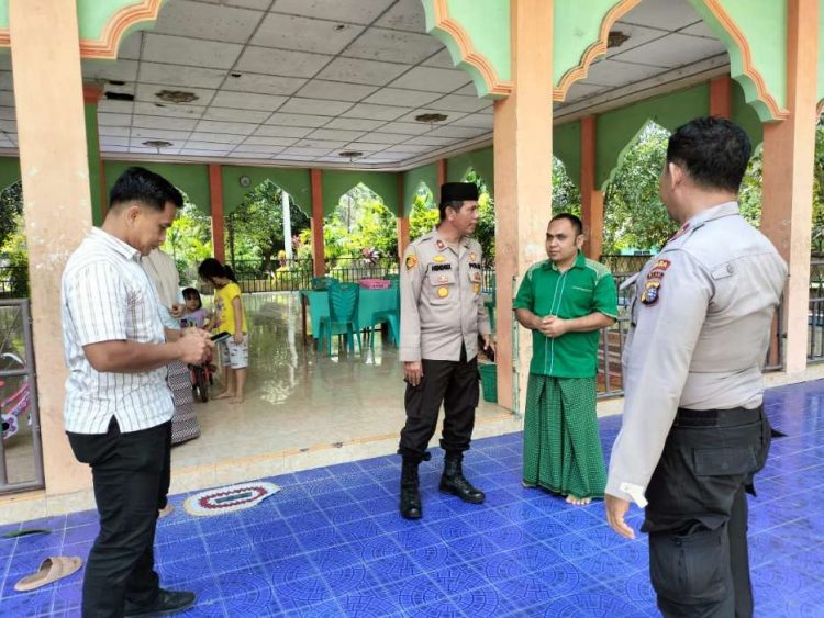 Kapolsek Tualang Sambangi Pompes Dalam Rangka Cooling System, Untuk Menciptakan Harkamtibmas