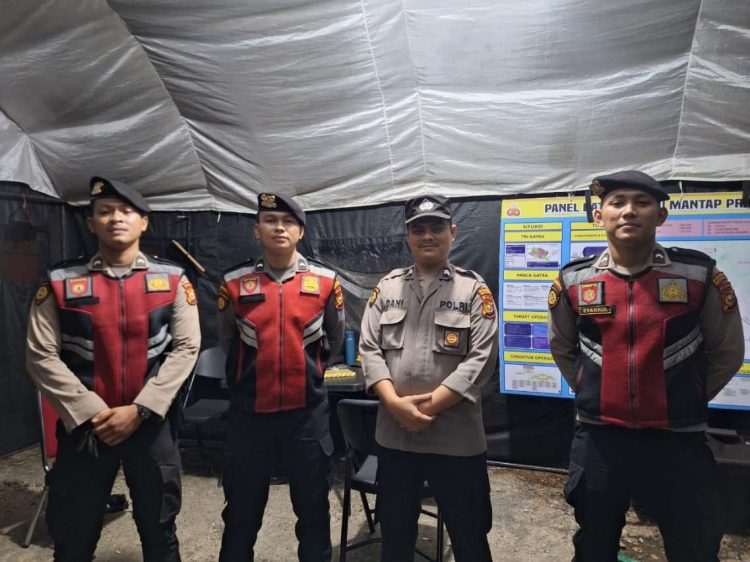 Satgas Preventif Polres Kuansing Patroli Blue Light Antisipasi Balap Liar dan Kejahatan Dalam Rangka Operasi Mantap Praja LK 2024