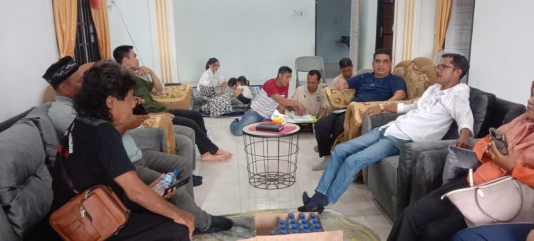 Desa Sei Kuning Lakukan Mediasi ke Sat Pol PP Rohul terkait Komplik Antar Tetangga ini ceritanya