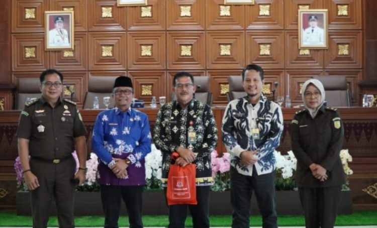 Tim Penkum Gelar Penerangan Hukum di Pemkab Siak