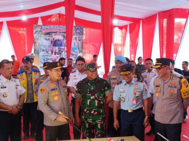 Kapolda Riau dan Kapolresta Pekanbaru Kunjungi Pos Pam Purna MTQ, Tinjau Kesiapan Pengamanan Ops Ketupat Lancang Kuning 2025