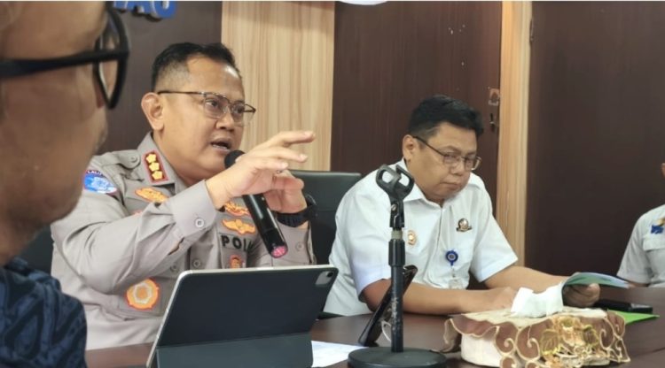Dirlantas Polda Riau Pimpin Rapat Operasi Ketupat Lancang Kuning 2025