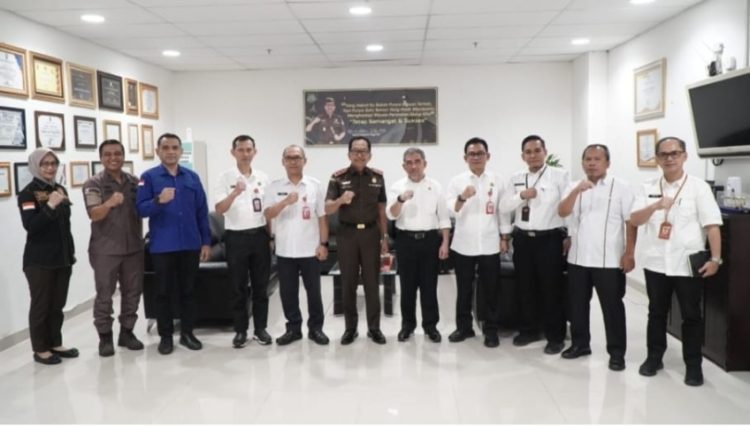 Kajati Riau Menerima Kunjungan Kakanwil BPN Riau