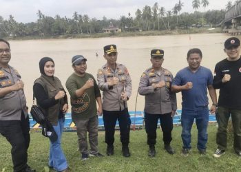 Kapolres Kuantan Singingi Memastikan Kesiapan Akhir Lokasi Pacu Jalur
