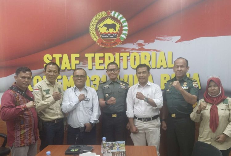 Audiensi DPP Solidaritas Wartawan Indonesia dengan Korem 031/Wira Bima