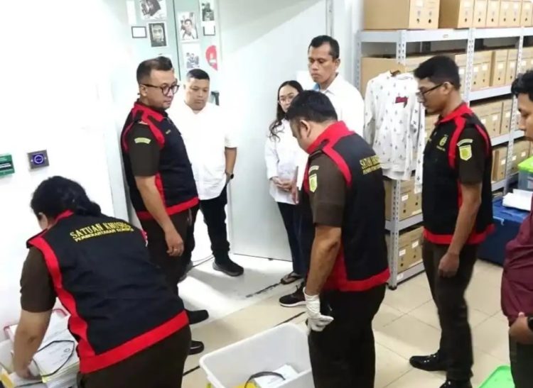 Kejati Sumut Geledah Kantor PT Pelindo Dugaan Korupsi Dua Unit Kapal Tahun 2019