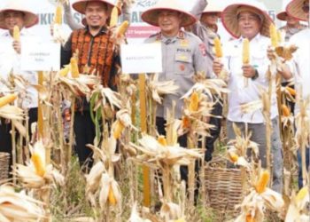 Kapolda Riau Panen Raya Serentak Kuartal III tahun 2025