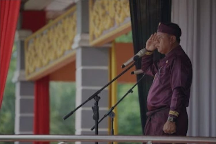 Bersempena HUT Kuansing Ke-26, Bupati Beri Penghargaan Kepada Konten Kreator Kuansing