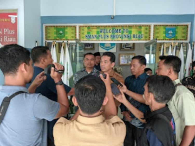 Kadisdik Riau Imbau Sekolah Tak Boleh Gelar Perpisahan di Hotel, Cukup Sederhana di Sekolah