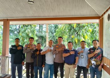 Forum Pers Independent Indonesia berkunjung ke Polres Kuansing untuk audensi bersama Kapolres.