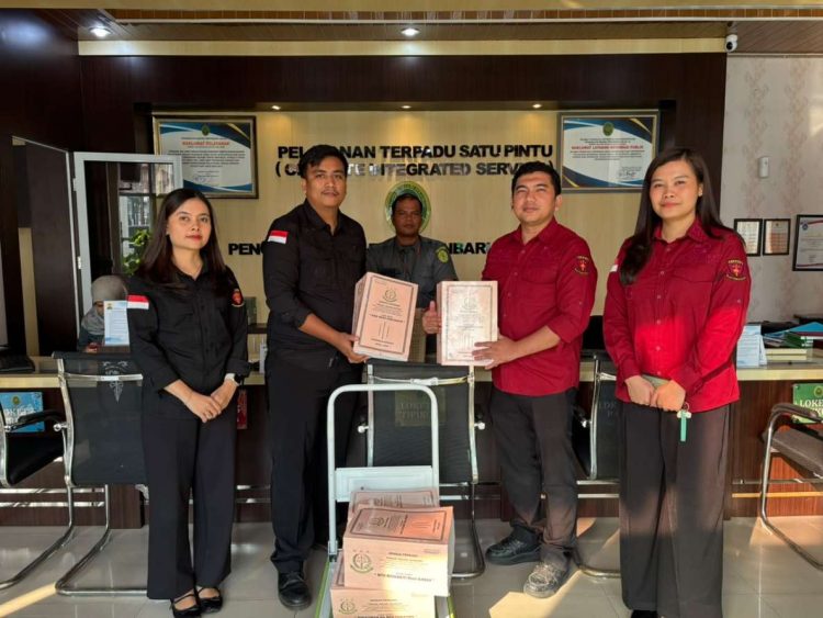 Kejaksaan Negeri Pelalawan Limpahkan Perkara Tipikor Pupuk Subsidi Tahun Anggaran 2019 dan 2022 ini keteranganya