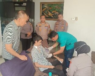 Uluran Tangan Jenderal Sigit Kepada Mahasiswa Korban Jeratan Kabel Optik