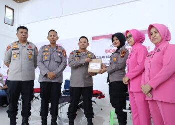 Sambut HUT ke 75, Polwan Polres Siak Gelar Bhakti Donor Darah