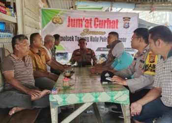 Jum’at Curhat Tanggapi Keluhan Warga, Kapolsek Tapung Hulu Turunkan Tim Patroli