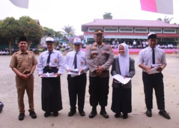 Kegiatan Police Goes To School Oleh Kapolsek Lubuk Dalam AKP JANUAR EDDWIN SITOMPUL, S.H., M.H