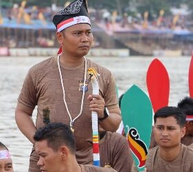 Kapolres AKBP Pangucap Jadi Timbo Ruang Pacu Jalur Eksibisi Di Event Pesta Budaya Pacu Jalur 2023 Kab Kuansing