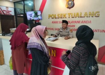 Polsek Tualang Tingkatkan Pelayanan Prima Melalui Pembuatan Laporan di SPKT dan Pembuatan SKCK