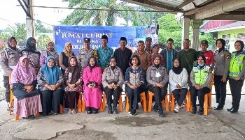 Polres Inhu gelar Jumat Curhat Batas Desa Tren Topik di Kuantan Babu ini ceritanya simak!!