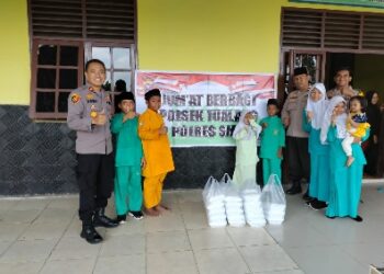 Polsek Tualang Gelar Jumat Berbagi  Bersama Panti Asuhan Muhammadiyah dan Pengemis Jalanan beserta Buruh Bangunan