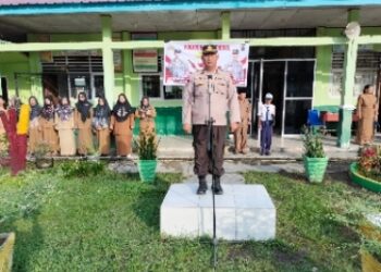 Polsek Tualang Laksanakan Program Police Goes to School ke SMP N 4 Tualang