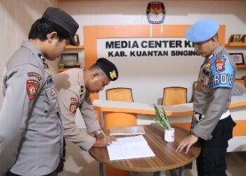 Patroli KRYD Polres Kuansing Dalam Rangka Cooling System Pemilu Damai 2024 Guna Tingkatkan Kamtibmas