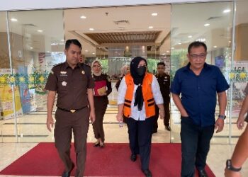 Penahanan Satu Orang Tersangka Dugaan Tipikor Dana Badan Layanan Umum UIN Sultan Syarif Kasim Riau TA. 2019