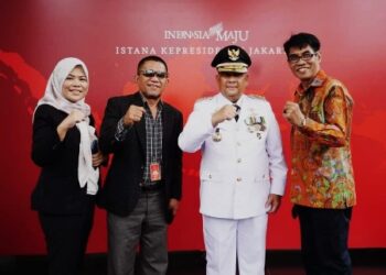 Satu Jam Bersama Gubernur Riau Edy Natar : Mimpi Sang Visioner dan Agamis