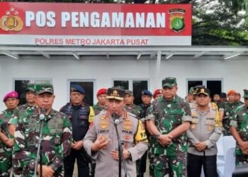 Kapolri dan Panglima TNI Laksanakan Pengecekan Keamanan Pemungutan Suara di TPS