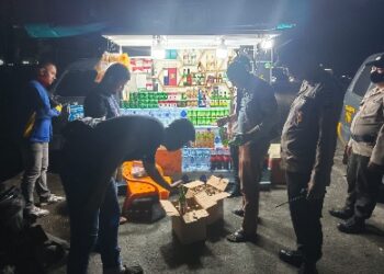 Menjelang Memasuki Ramadhan,Polsek Sukajadi Amankan Puluhan Miras ini barang buktinya