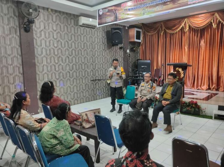Minggu Kasih Polresta Pekanbaru Sambang dan Tampung Aspirasi Jemaat Gereja Kemenangan Iman Indonesia