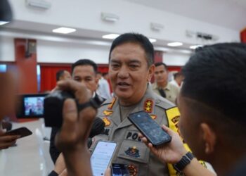 Jarak Tempuh 8 Jam, Polisi Padamkan Kebakaran Lahan Sawit 15 Hektare di Pelalawan