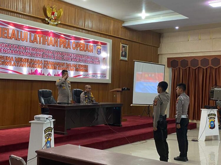 Polres Kuansing Gelar Lat Pra Ops Ketupat Lancang Kuning 2024 untuk Menjaga Kamtibmas Selama Hari Raya Idul Fitri